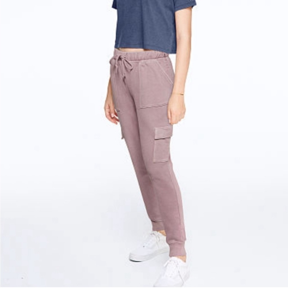 Cargo Sweatpants VS PINK High Waisted Joggers Mauve size small